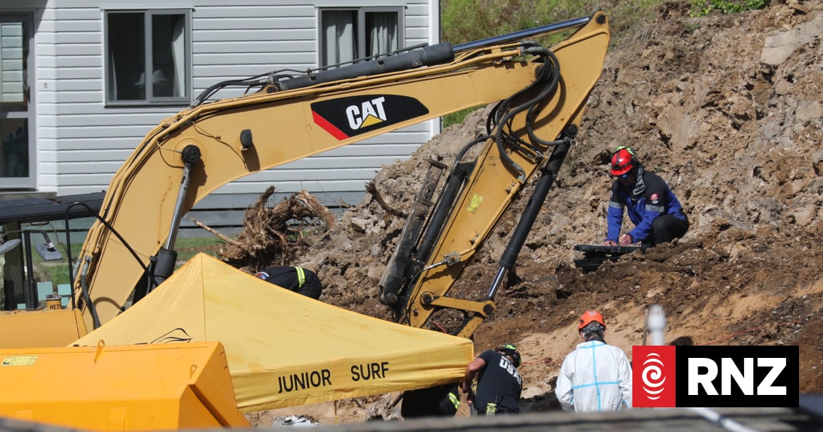 Fatal Mt Maunganui landslide: Minister to keep tabs on council after damning report