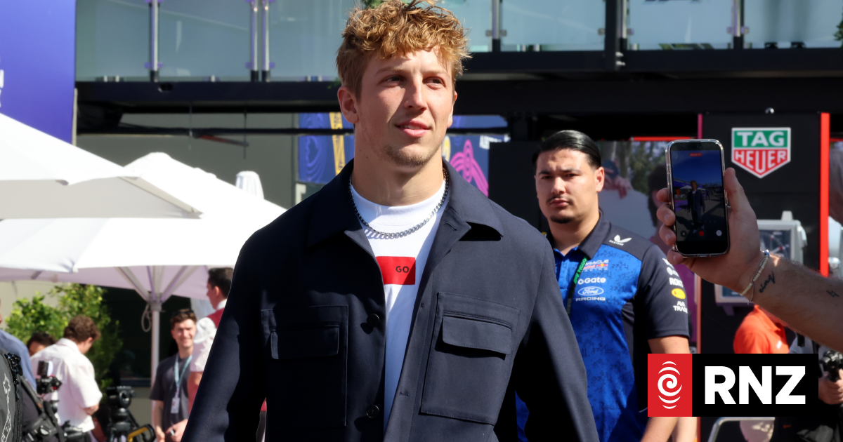 Kiwi Lawson among points in Chinese Grand Prix sprint