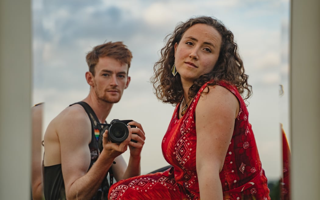 UK folk-duo Good Habits: Pete Shaw and Bonnie Scharwz.