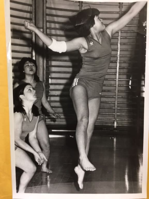 Young Mai Chen playing volleyball