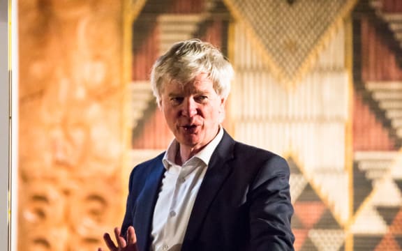 Peter Walls conductor of Nota Bene