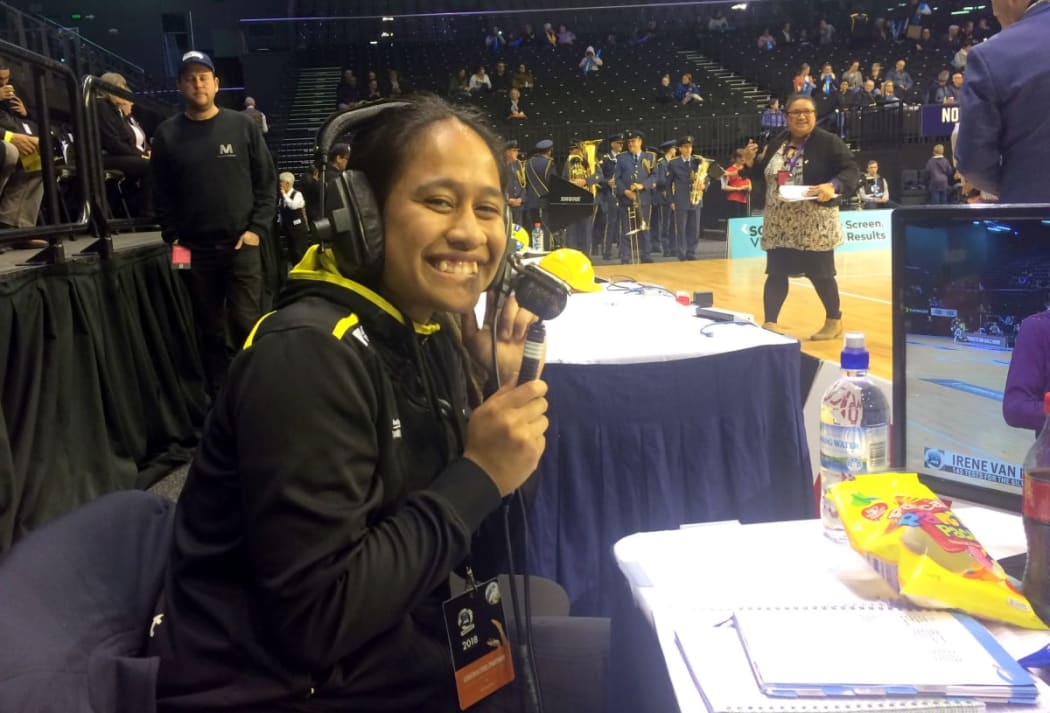 Ainsleyana Puleiata on the Sky commentary bench.