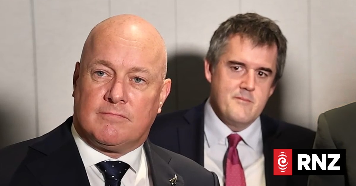 Live: PM and infrastructure minister speak to media at post-Cabinet conference