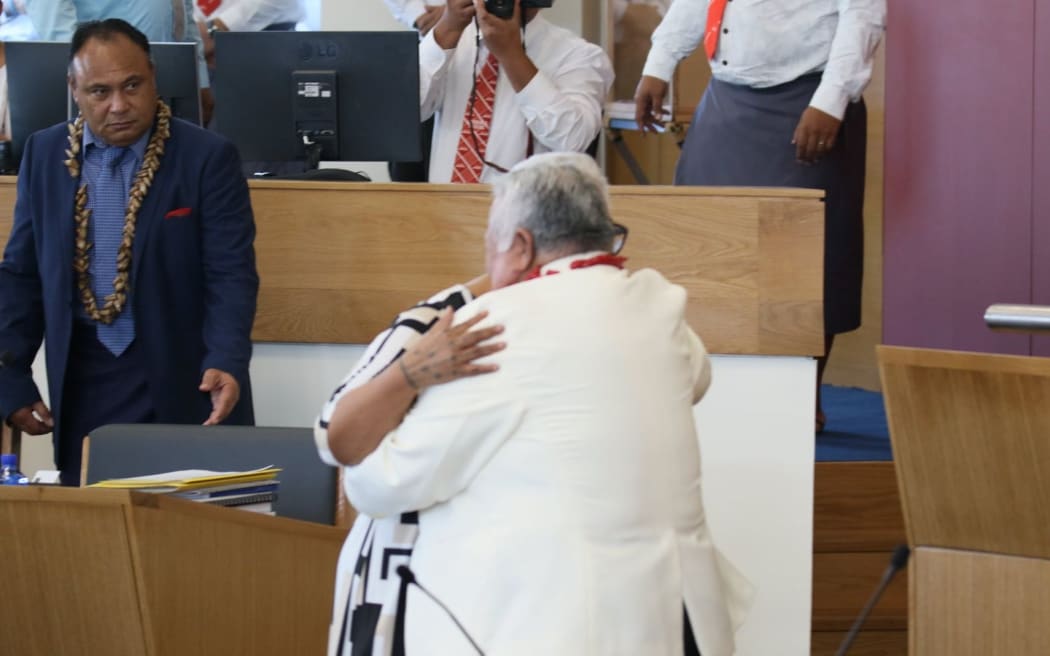 Samoa's Prime Minister, Fiame Naomi Mataafa and the leader of the HRPP Tuilaepa Dr Sailele Malielegaoi embrace