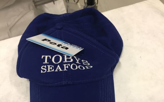 Elisapeta's cap.