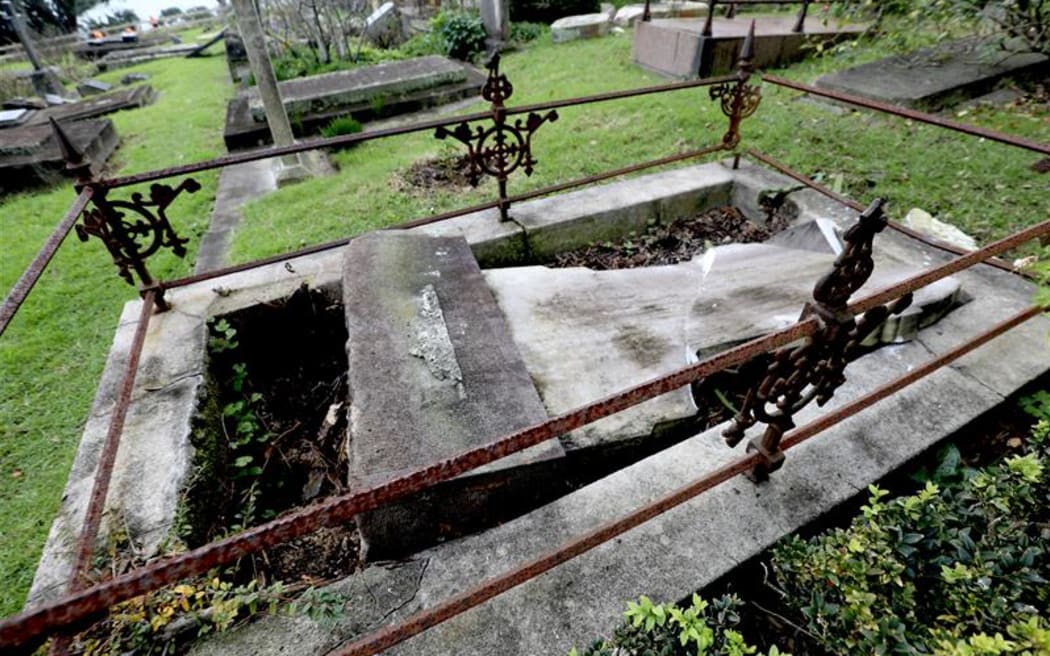 Several historic gravestones have been vandalised at a cemetery in the Auckland suburb of Parnell on Monday.
