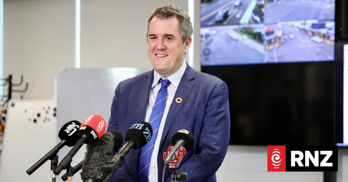 'Phased approach' essential for Roads of National Significance delivery - Bishop