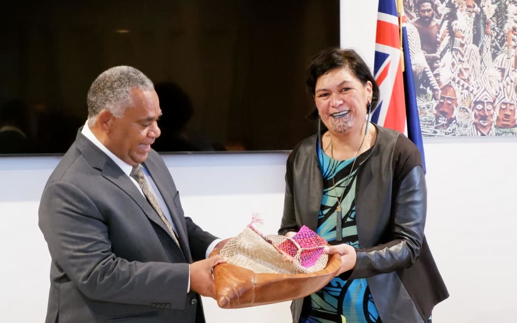 Vanuatu and New Zealand foreign ministers Jotham Napat (left) and Nanaia Mahuta at the signing of the Mauri Statement of Partnership in Port Vila on 30 March 2023.