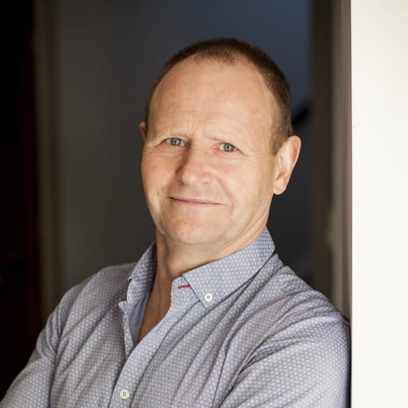 Lance Burdett