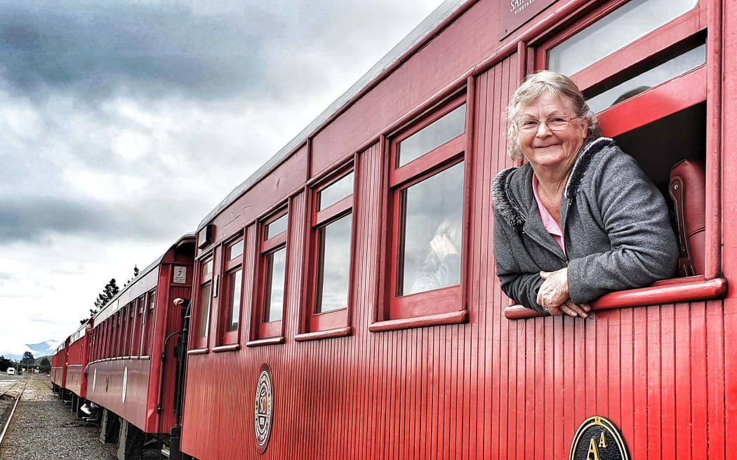 A passenger on the Marlborough Flyer on the journey to Kekerengu.