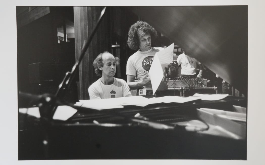 Nock with American bassist David Friesen.