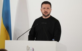 Ukraine's President Volodymyr Zelensky speaks during a news conference following the G7 Leaders' Summit in Hiroshima on 21 May, 2023.
