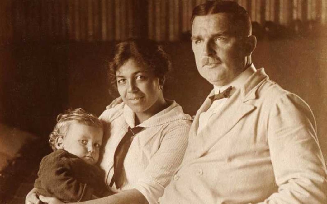 Max Bartel and his Samoan wife Christine ‘Tine’ Kruse and their baby son, Gunther.
