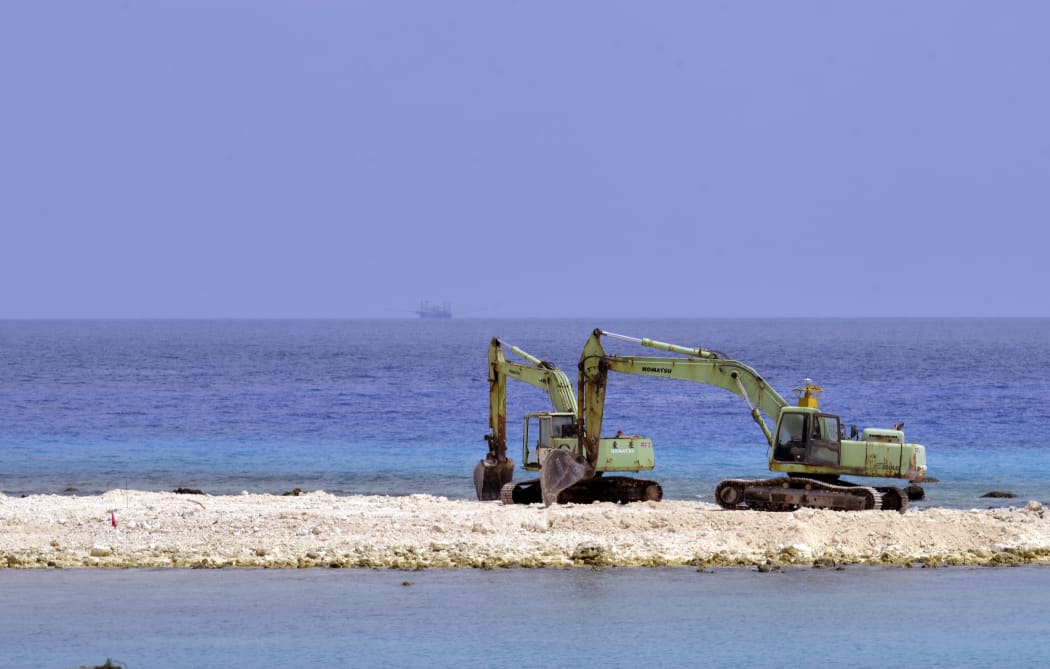 China claims islets in South China Sea