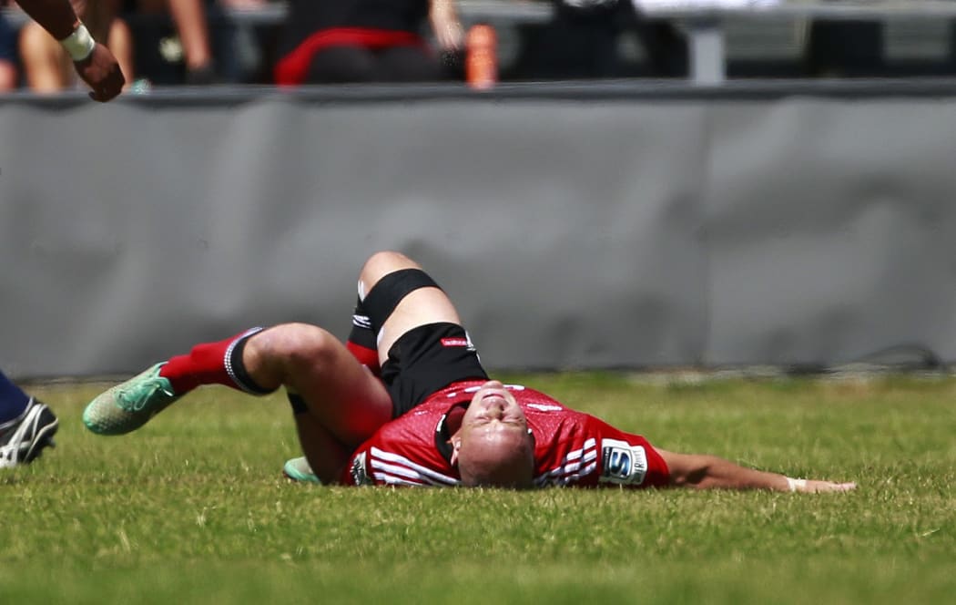 Crusaders halfback Willi Heinz breaks leg in Super Rugby preseason game against Highlanders 2015.