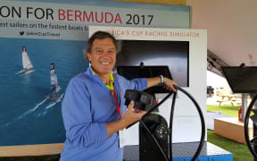 ARL's Ian Taylor in Bermuda with a simulator produced by the Dunedin firm