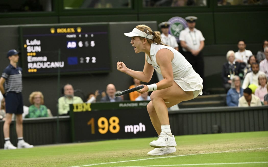 Lulu Sun celebrates her win over Emma Raducanu at Wimbledon.