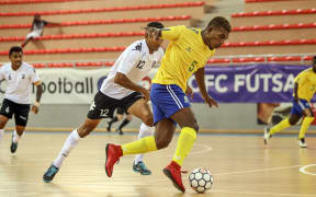 Solomon Island's Marlon Sia gets the better of Fiji's Anish Khem. OFC Futsal Nations Cup 2019.