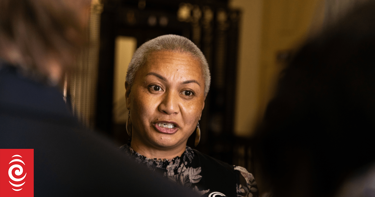 Greens pledge to revoke fast-track consents for coal, hard-rock gold, seabed mining projects