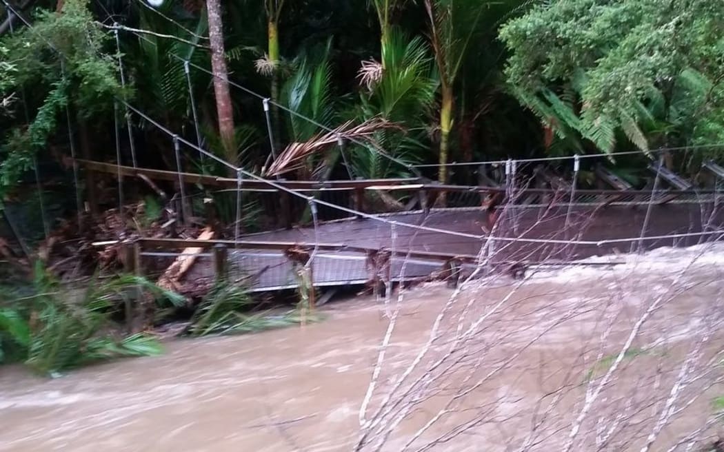 Collapsed bridge en route to Cascade Falls (different angle)