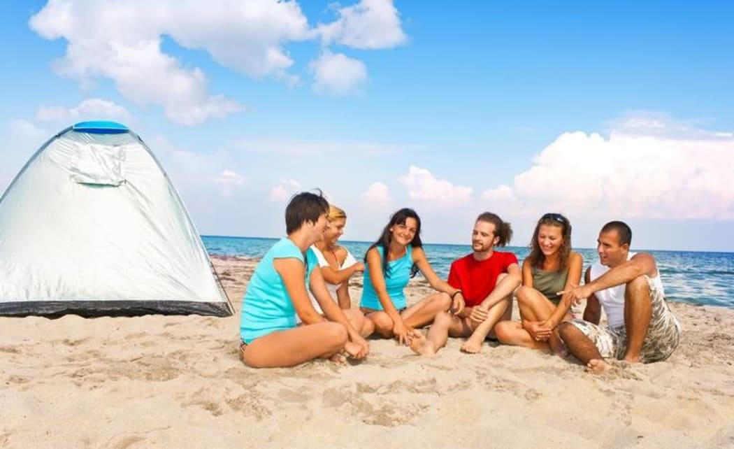 Research shows more people support New Zealand's summer holidays to be moved to February.