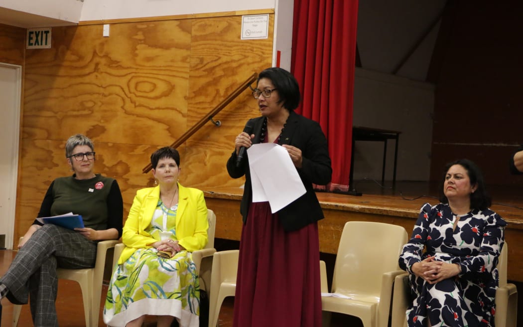 Association of Salaried Medical Specialists executive director Sarah Dalton, Porirua mayor Anita Baker, Labour Mana MP Barbara Edmonds, Labour health spokesperson Ayesha Verrall