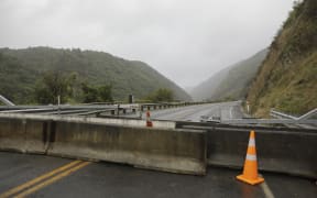 Concrete barriers at the Manawatu Gorge road closure