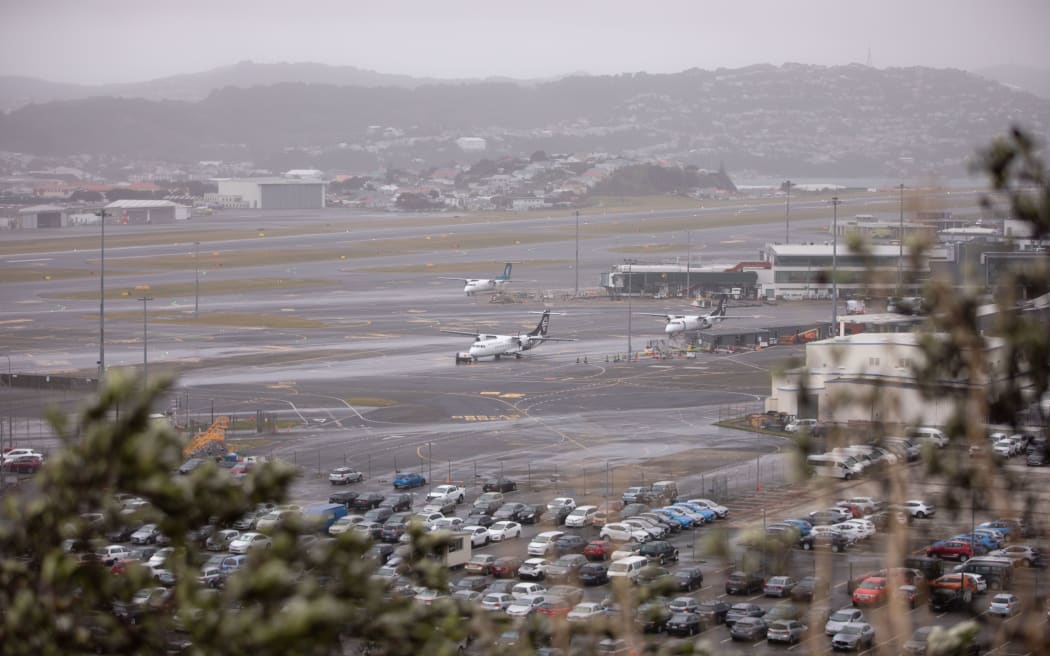 Planes are grounded at Wellington Airport due to a storm