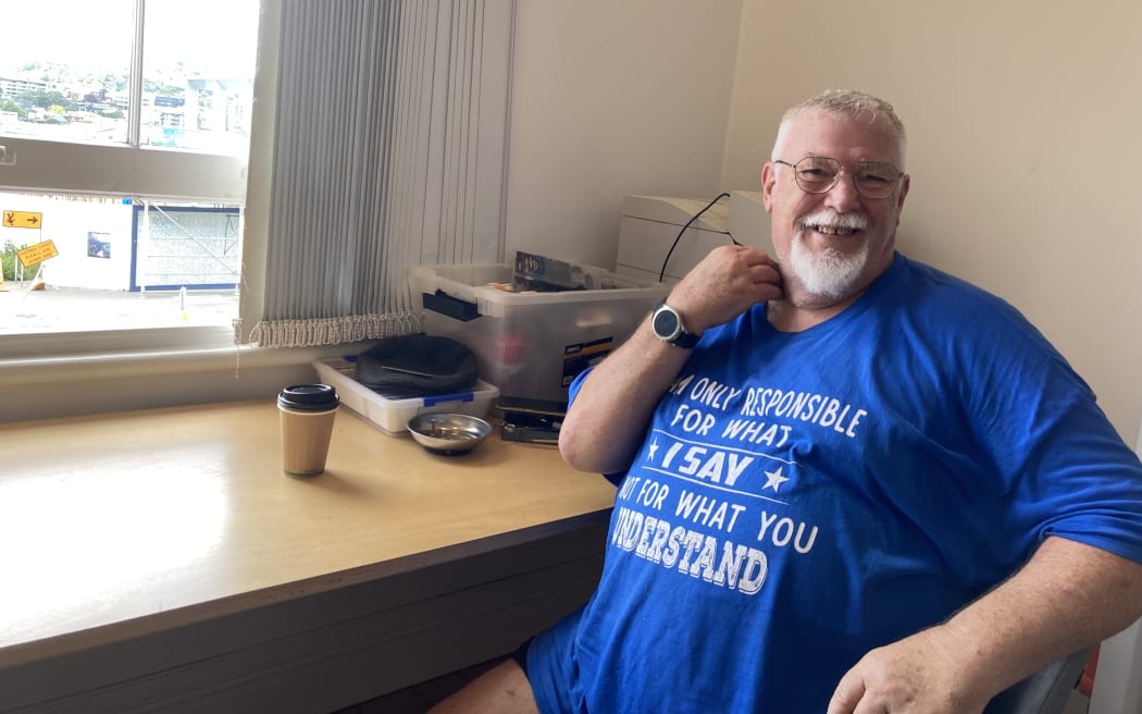 Eric has been volunteering at Repair Cafes for about 10 months and has an electrical practising license.