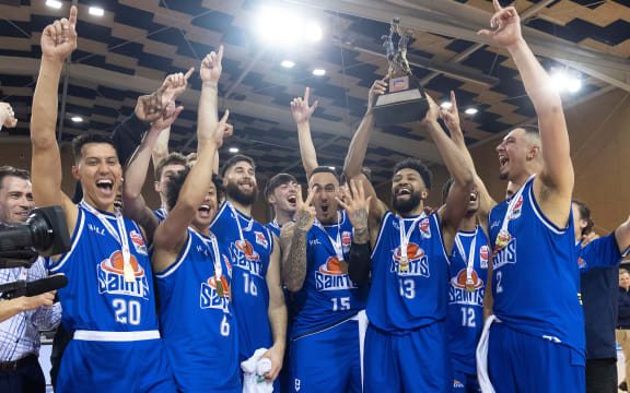 The Saints celebrate their win during the NBL finals between the Wellington Saints and Hawkes Bay Hawks
