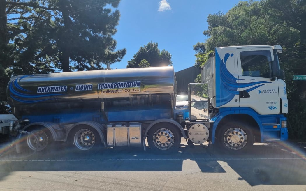 Water tanker in Hutt Valley