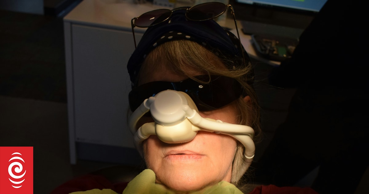 Nitrous can help treat depression but it's still not safe 'in the wild'