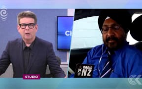 Auckland Airport clamps down on sky-high taxi fares: RNZ Checkpoint