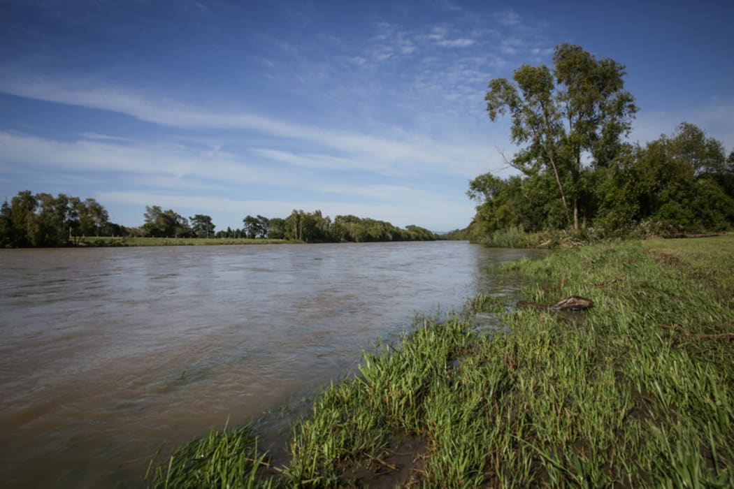 Search and rescue teams are scouring the Hutt River for signs of the missing 19-year-old.