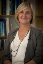 Dr Leigh Signal
