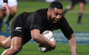 Lima Sopoaga scores a try.