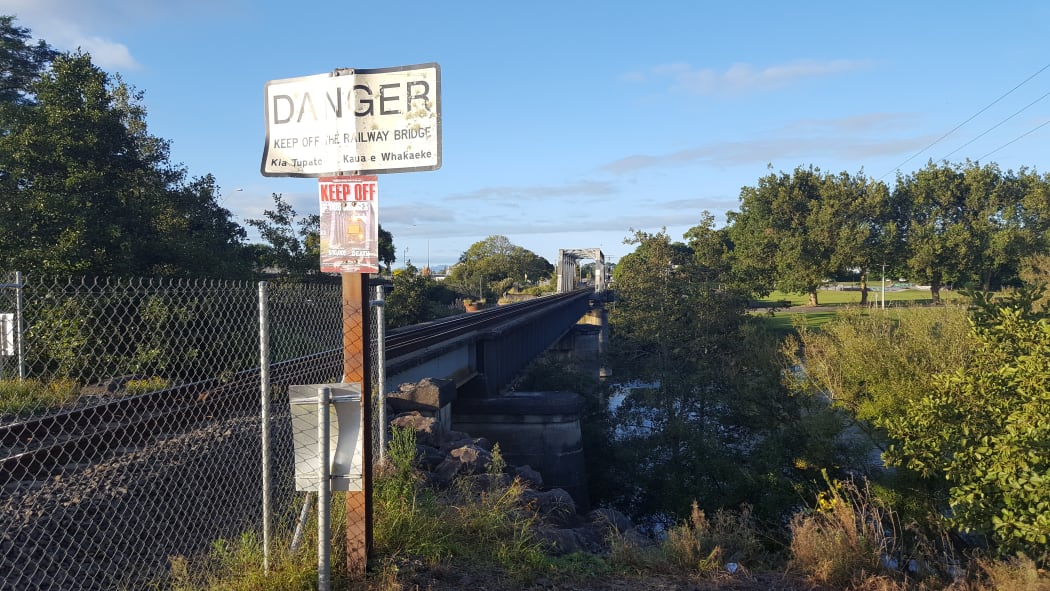 The danger signs at the rail bridge at Ngaruawahia.