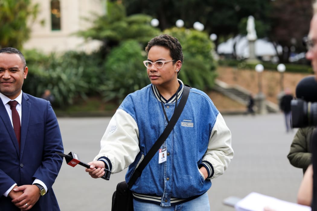 A quick trip to Te Whare Paremata to witness the delivery of the Dawn Raids apology petition.