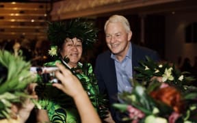 One of the Cook Islands contingent with Auckland Mayor Phil Goff.