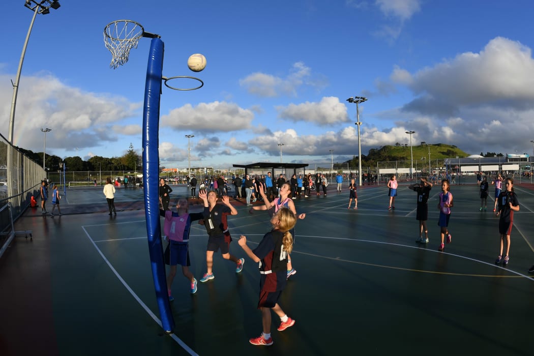 Junior Netball, Auckland Netball Centre. St Kents v St Heliers, year 5. 17 May 2018. © Andrew Cornaga / www.photosport.nz