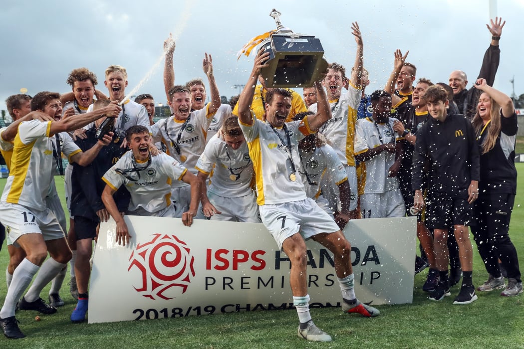 Eastern Suburbs celebrate with the 2019 ISPS Handa Premiership Final.