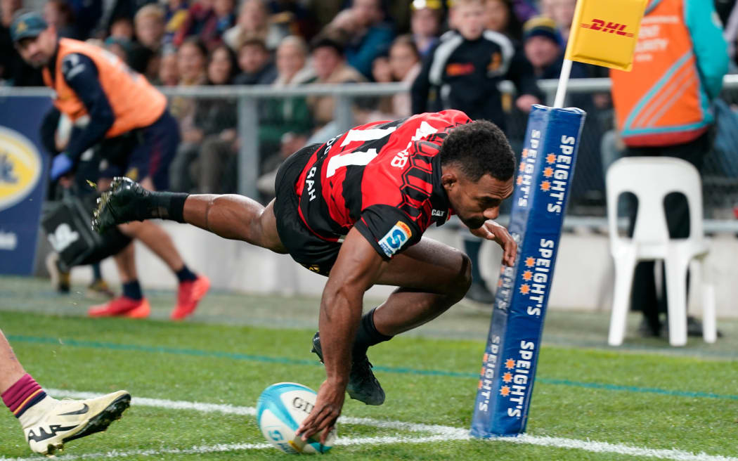 Sevu Reece scores. Highlanders v Crusaders, round 12 of the Super Rugby Pacific competition at Forsyth Barr Stadium, Dunedin, New Zealand on Saturday 11 May 2024. Photo credit: Michael Thomas / www.photosport.nz