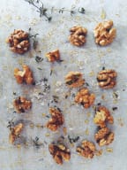 Honey thyme walnuts