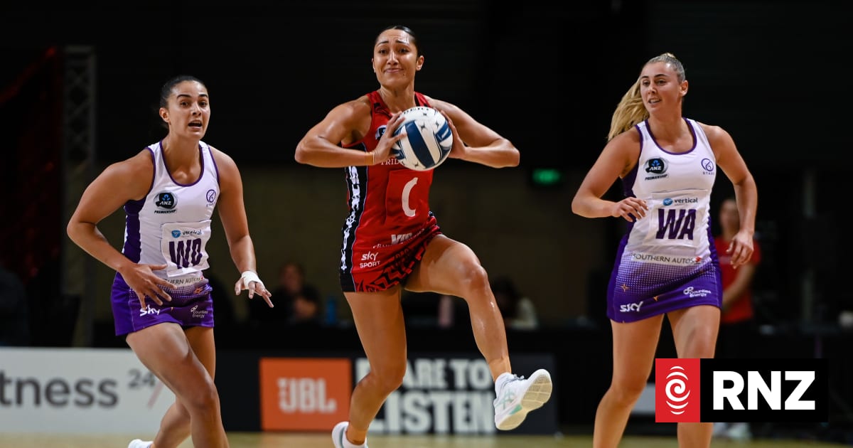 Netball: Tactix triumph over Stars in tense final quarter | RNZ