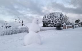 Snow in Dunedin's hill suburbs.