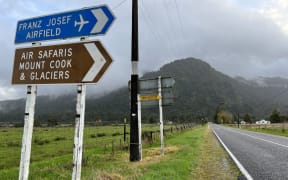 The Waiho south bank settlement of Waiho Flat has about 80 residents and has been extensively developed for farming since the late 19th Century but they will have to give up their land under the proposal to remove the southern stop banks.