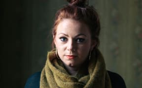 Nicola Joyce, singer in traditional Irish band, Gráda