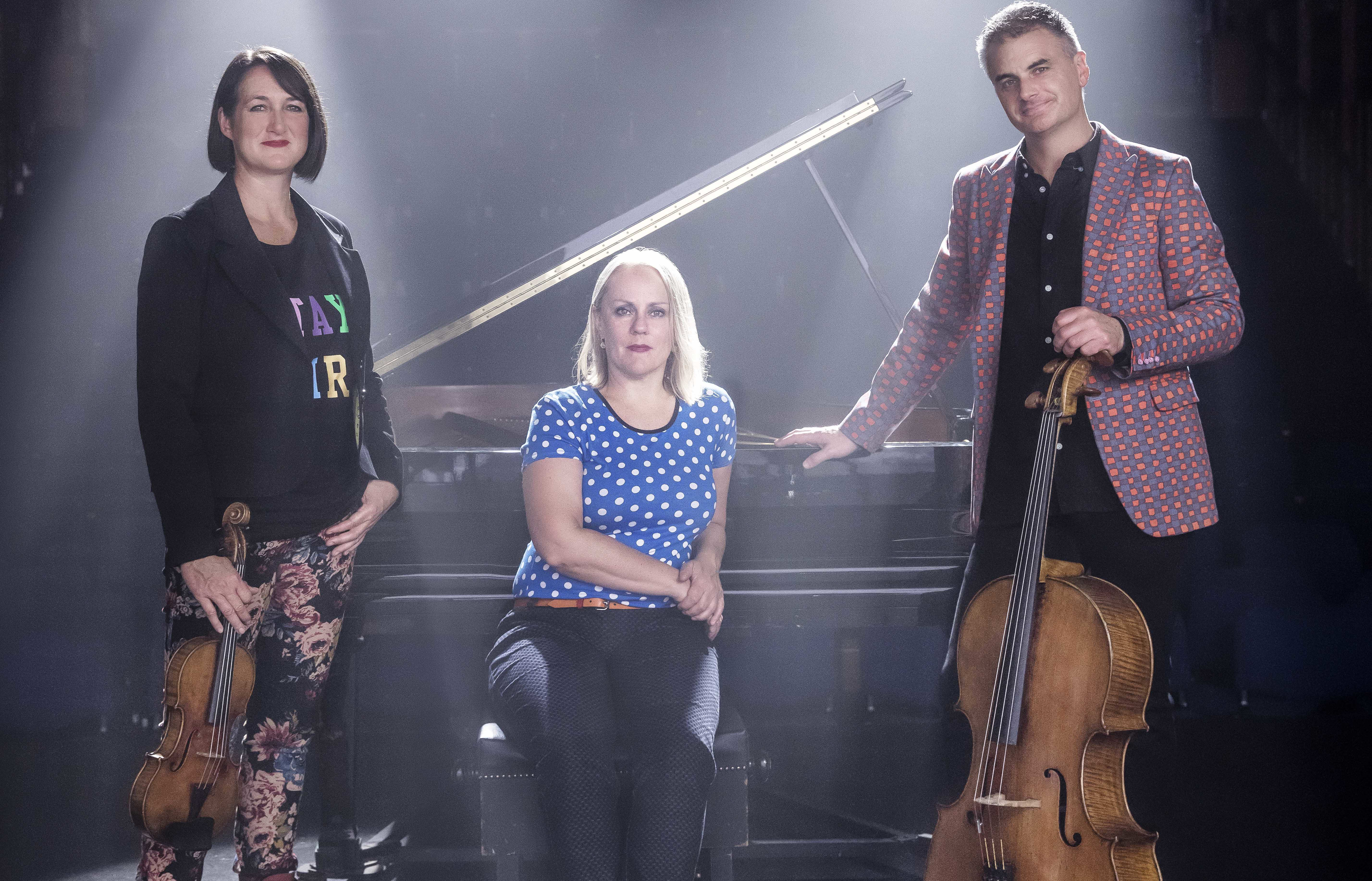 NZTrio (l-r): Justine Cormack, Sarah Watkins & Ashley Brown