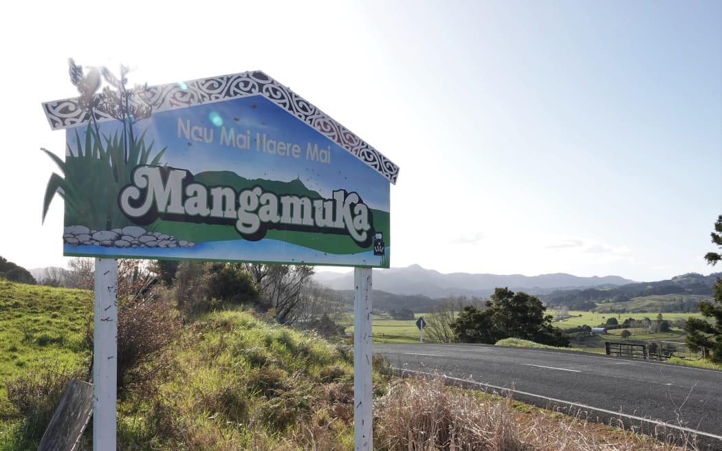 Welcome sign at Mangamuka township, SH1.