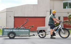 Clive Goodger and the cargo e-bike set-up he uses for his gardening business Wheelie Green Gardening